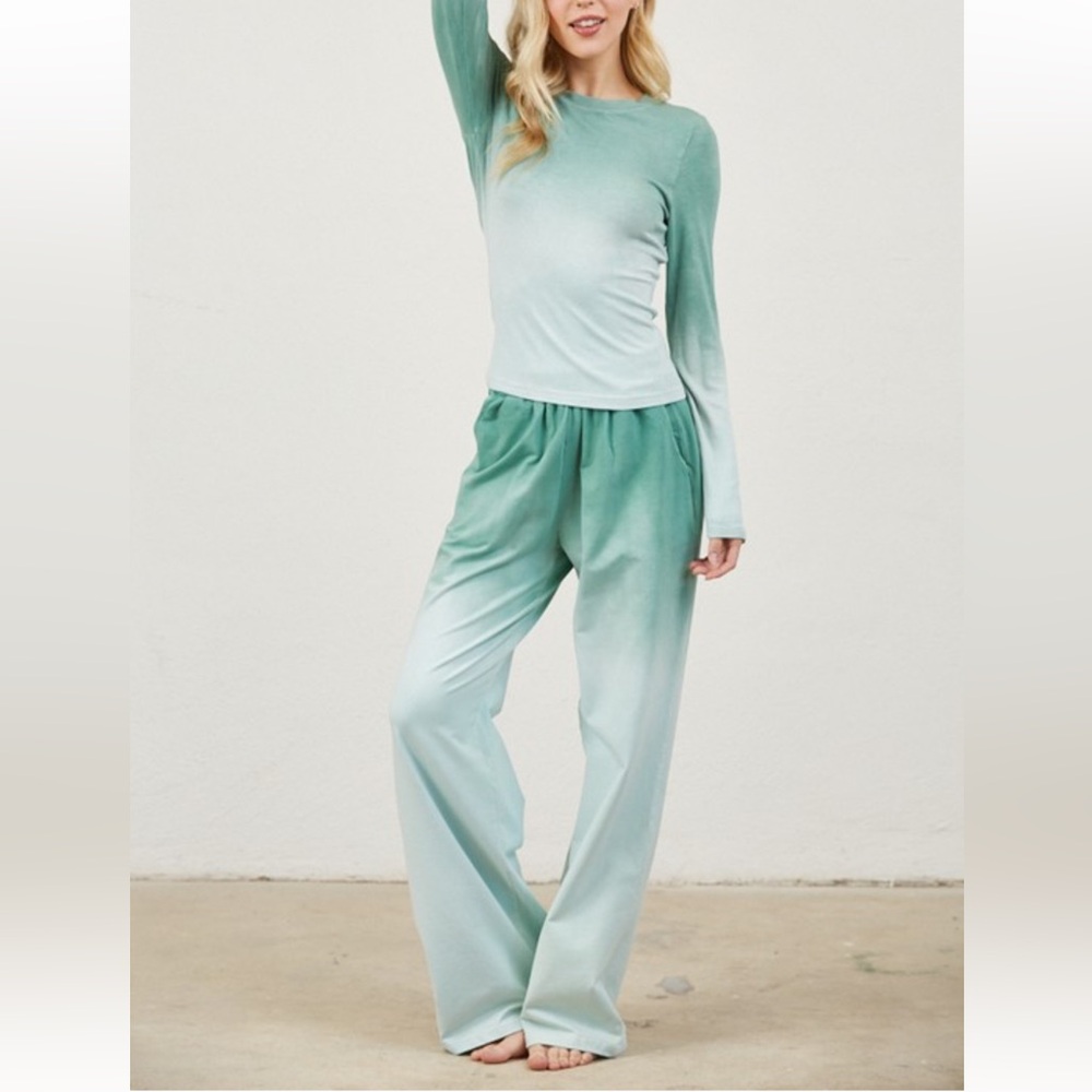 Boho Chic Ombre Tie Dye Wide Leg Pants and Top Set - Picture 2 of 5